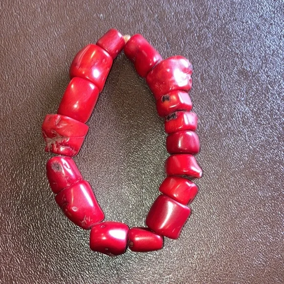 Vintage Coral Jewelry - Picture 7 of 12